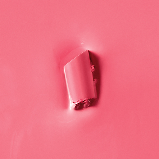 Texture rub of Mary Kay Supreme Hydrating Lipstick in shade Think of Pink